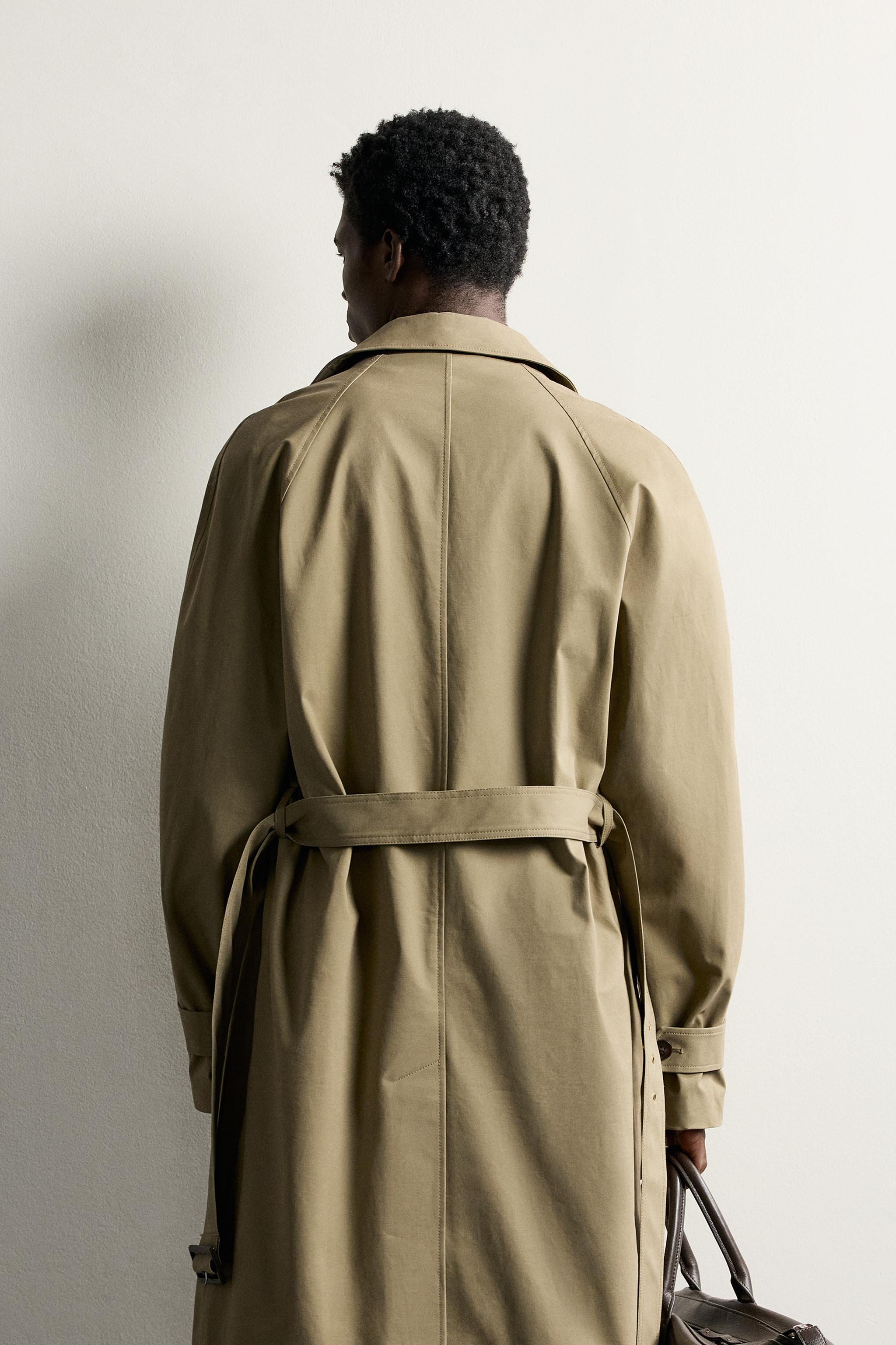 TRENCH REGULAR FIT DÉPERLANT